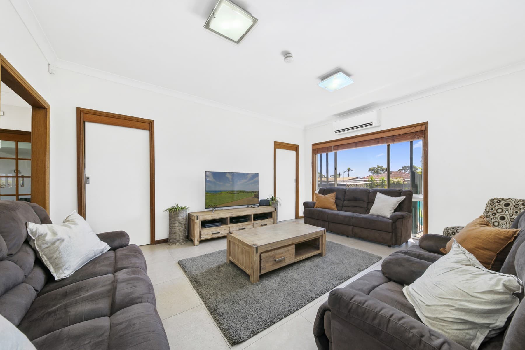 13 Mills Street, Merrylands - Thumbnail 4