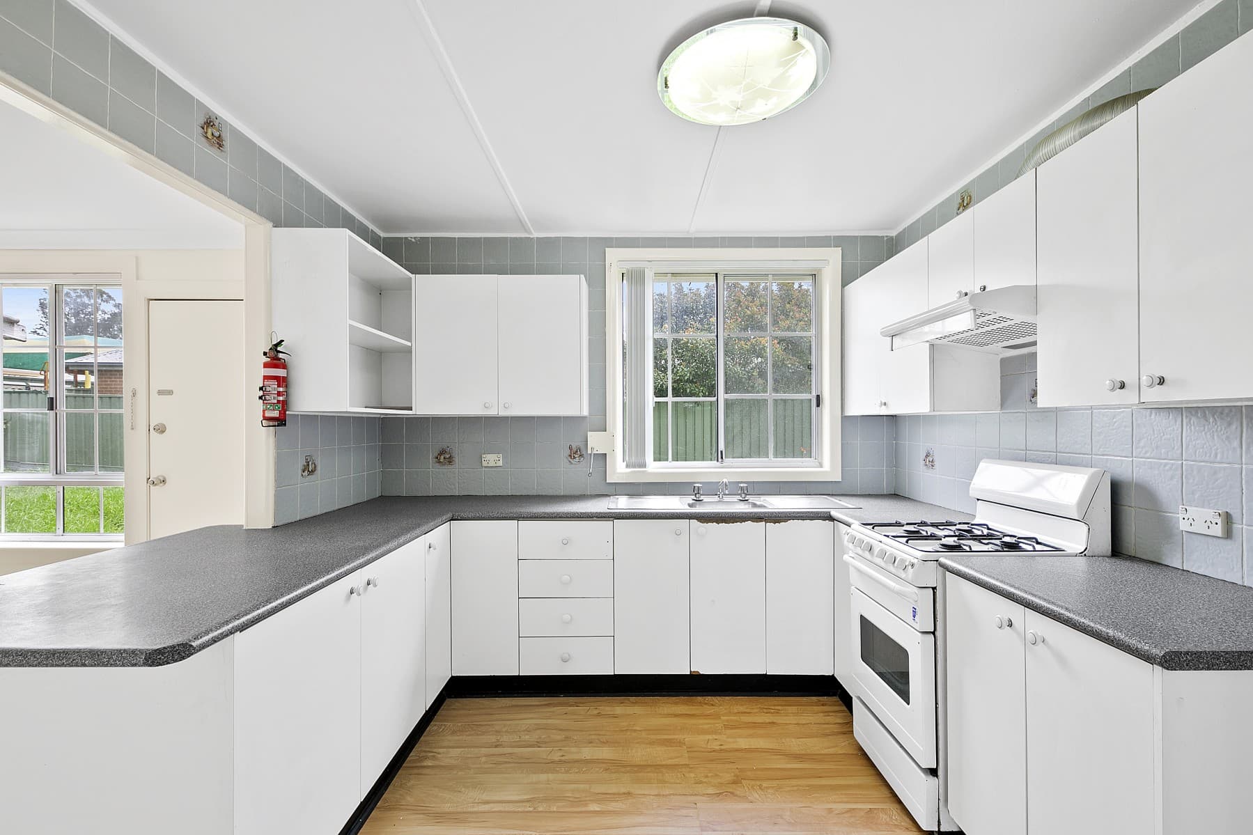 8 Balbeek Avenue, Blacktown - Thumbnail 2
