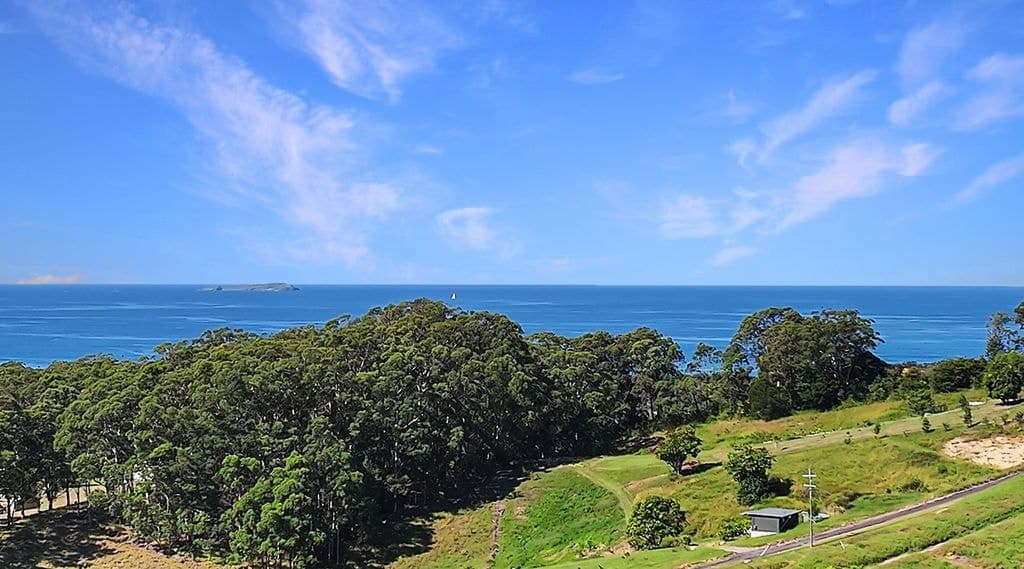 100a The Mountain Way, Sapphire Beach - Thumbnail 2