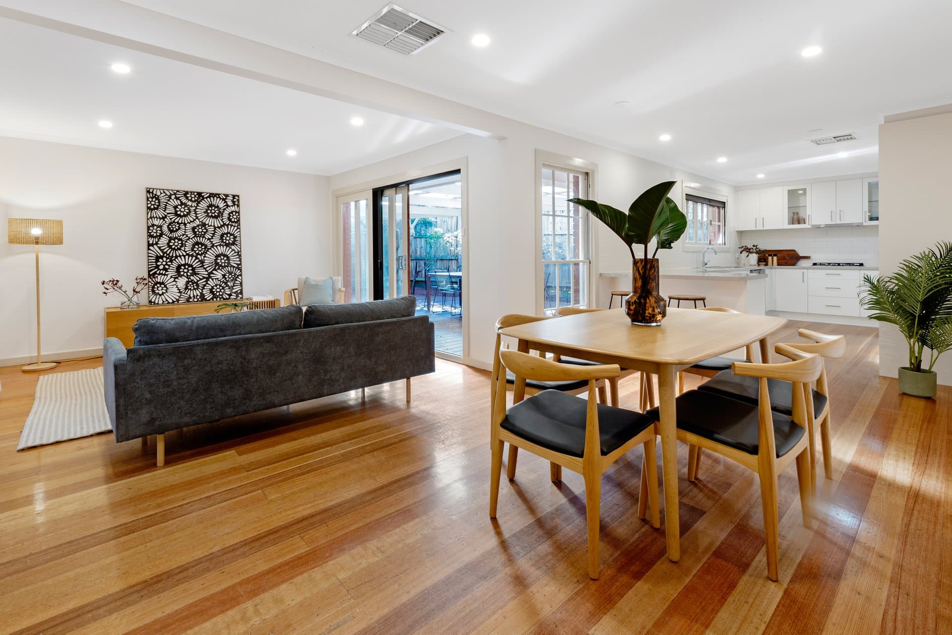 3 Opal Court, Bentleigh East - Image 1