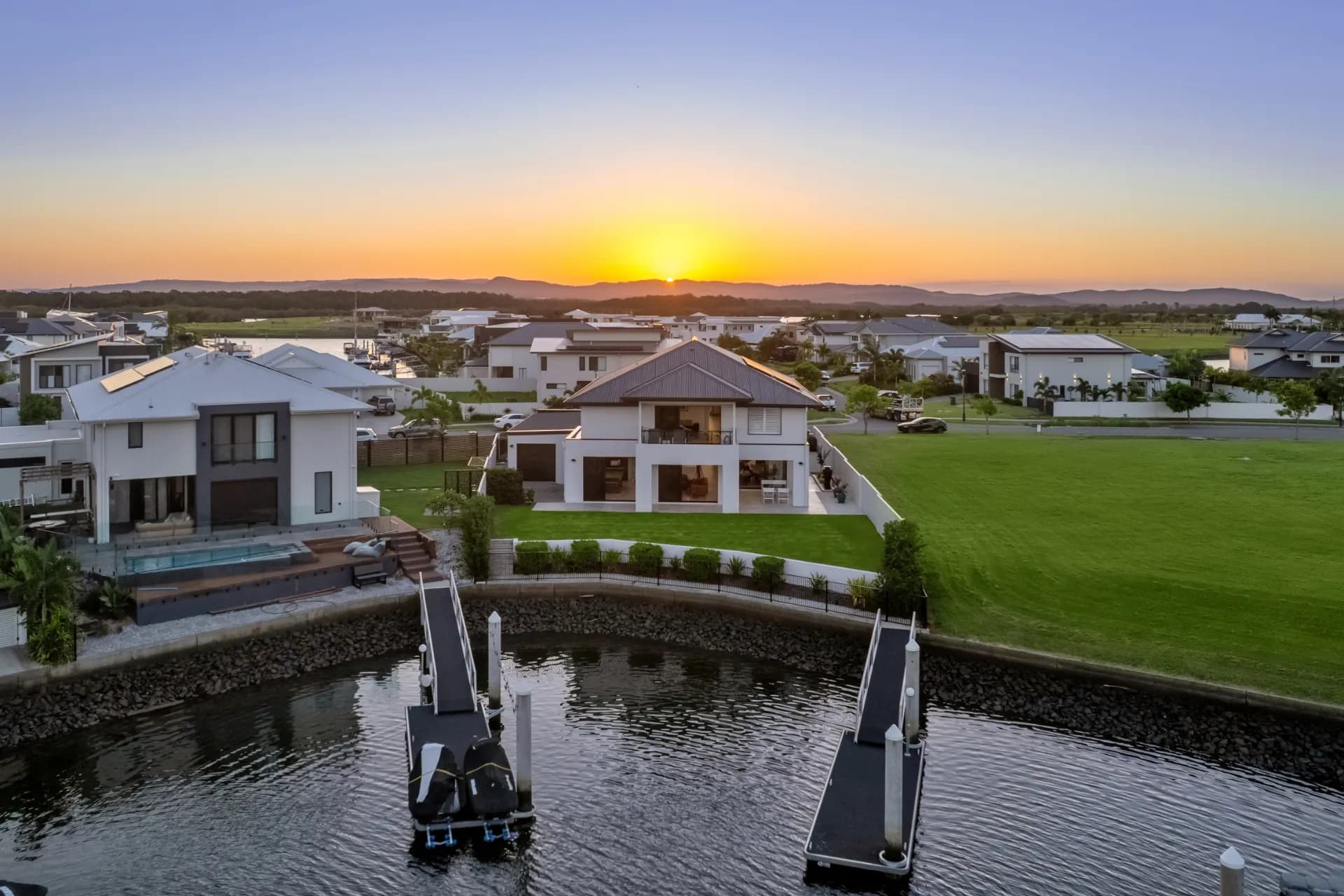 58 Paradise Parade, Jacobs Well, QLD, Jacobs Well - Thumbnail 2