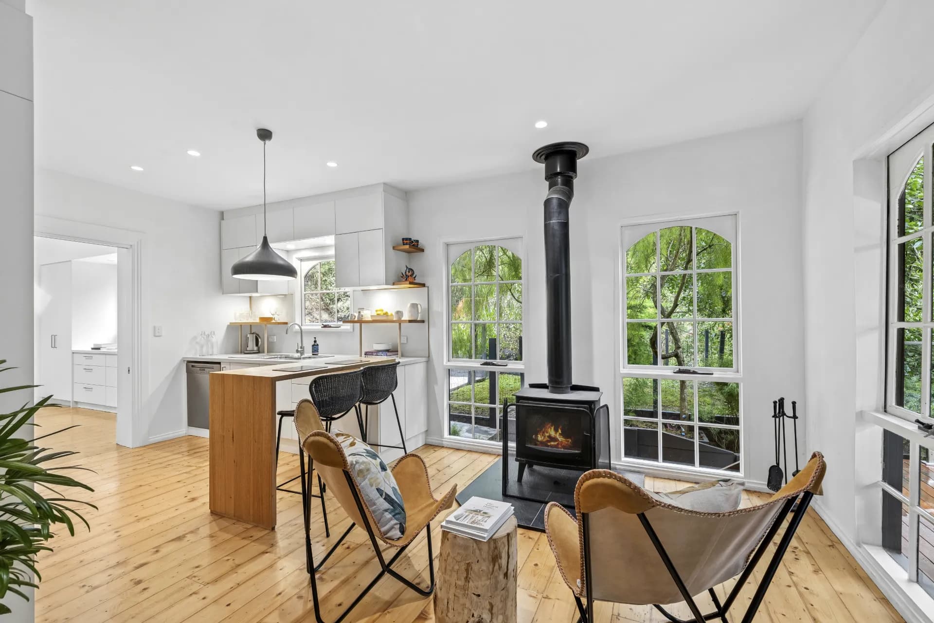 14 View Crescent, Blackwood, VIC, Blackwood - Thumbnail 3