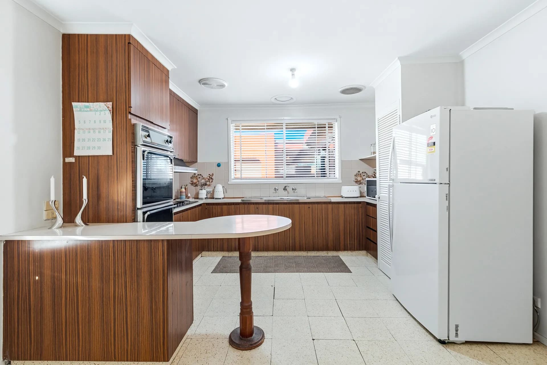 13 Powlett Street, Altona Meadows, VIC, Altona Meadows - Thumbnail 3
