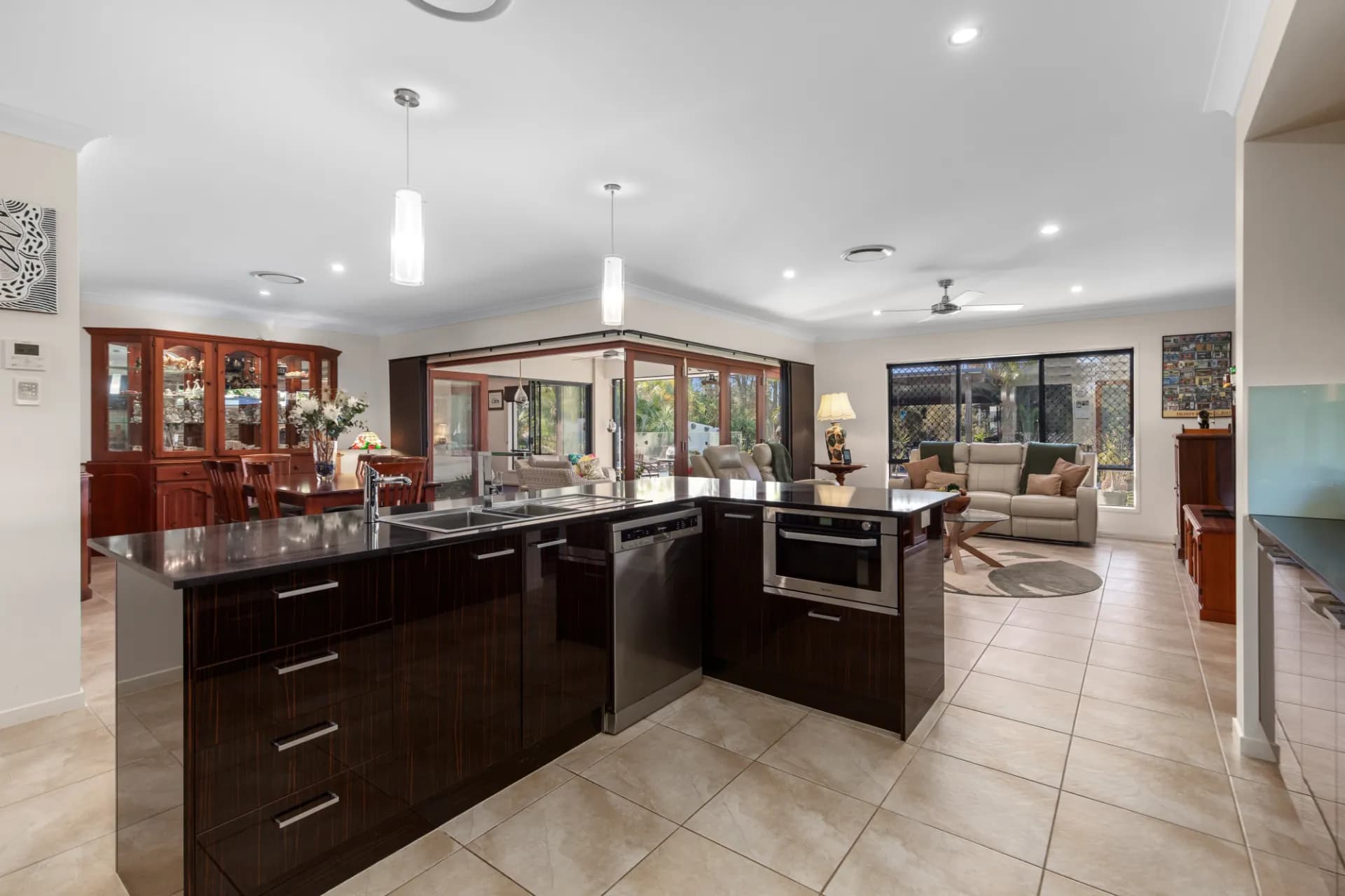 37 The Peninsula, Helensvale, QLD, Helensvale - Thumbnail 5