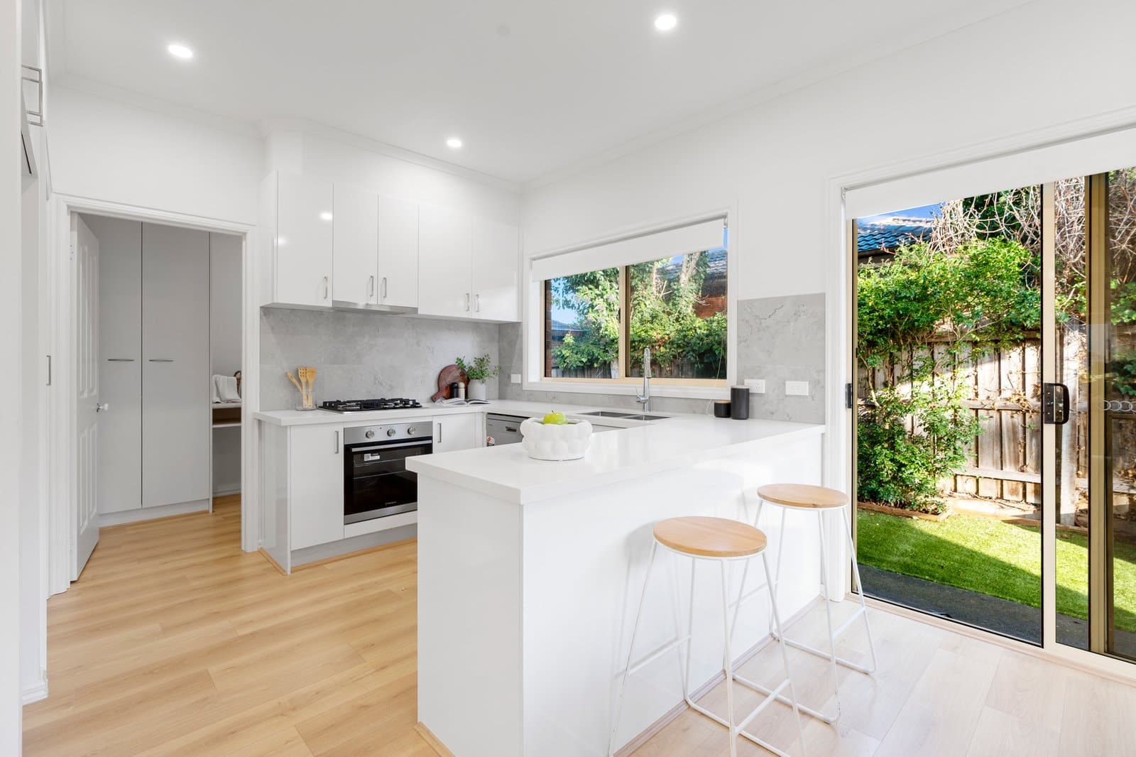 2/27 Bedford Street, Box Hill, Box Hill - Thumbnail 5