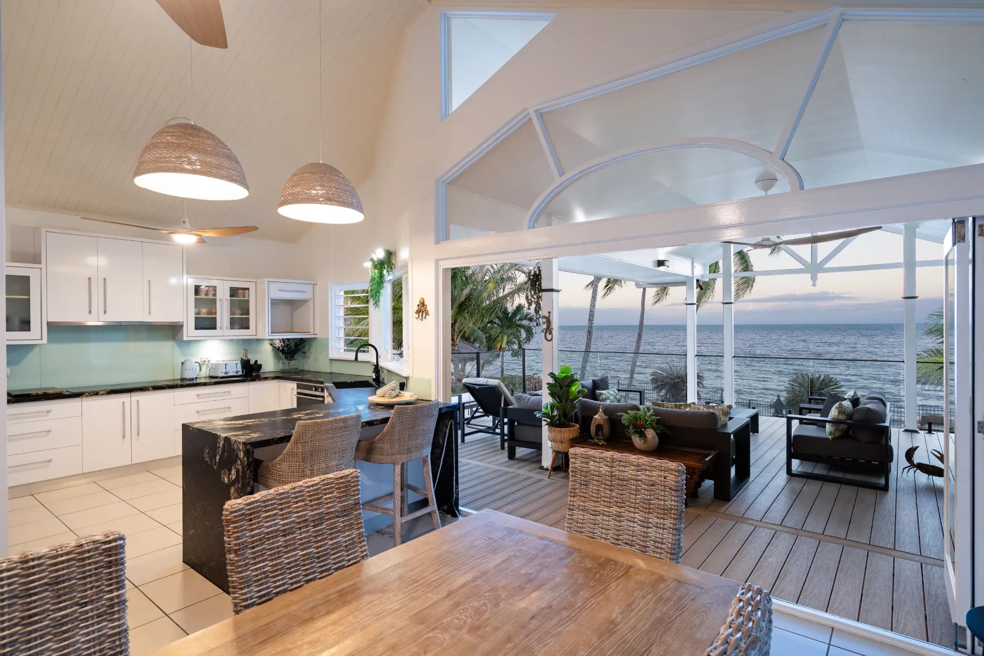 34 Hibiscus Lane, Holloways Beach, QLD, Holloways Beach - Thumbnail 4