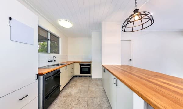 17 Karama Cres, Karama NT, Karama - Image 1