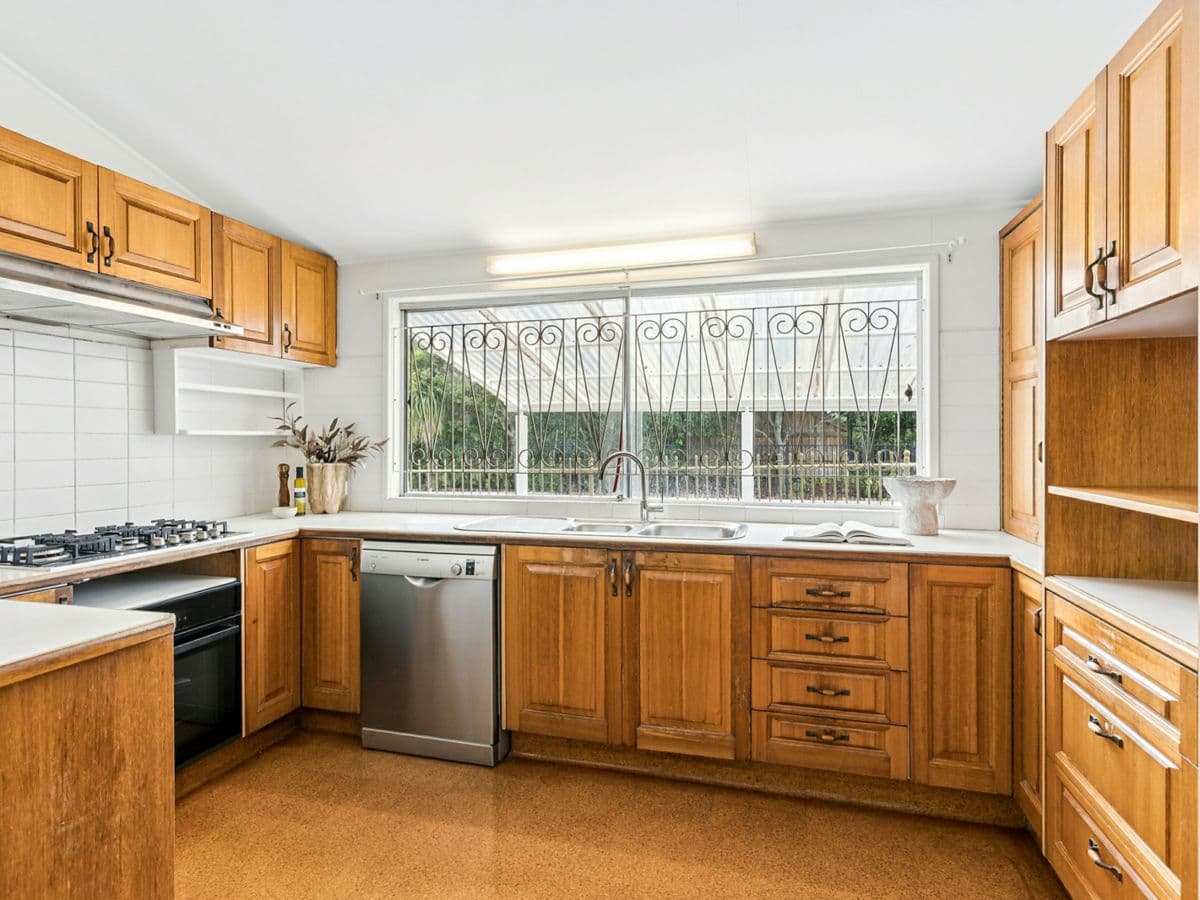 53 Ellerslie Crescent, TARINGA, Taringa - Thumbnail 8