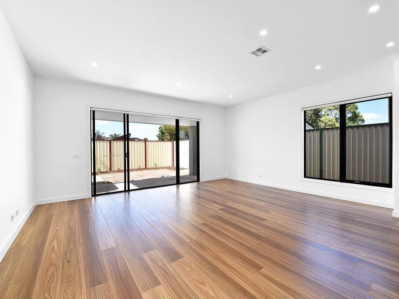 9 Woorigoleen Drive, Keilor East, VIC 3033, Keilor East - Thumbnail 3