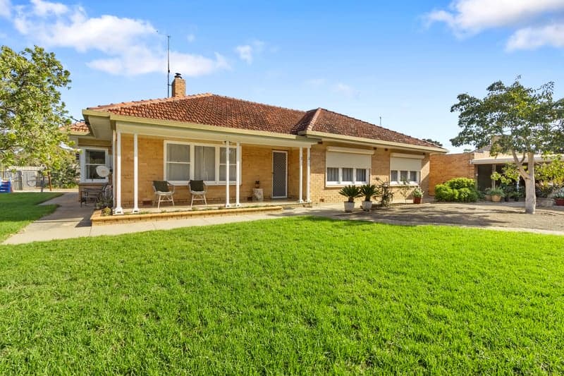 23 North Terrace, Minlaton - Image 1