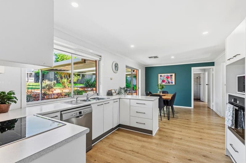 64 Hawthorndene Drive, Hawthorndene - Thumbnail 2