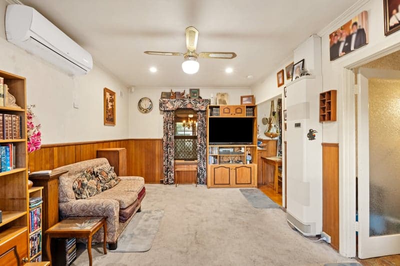 34 Roberts Road, Hackham West - Thumbnail 3