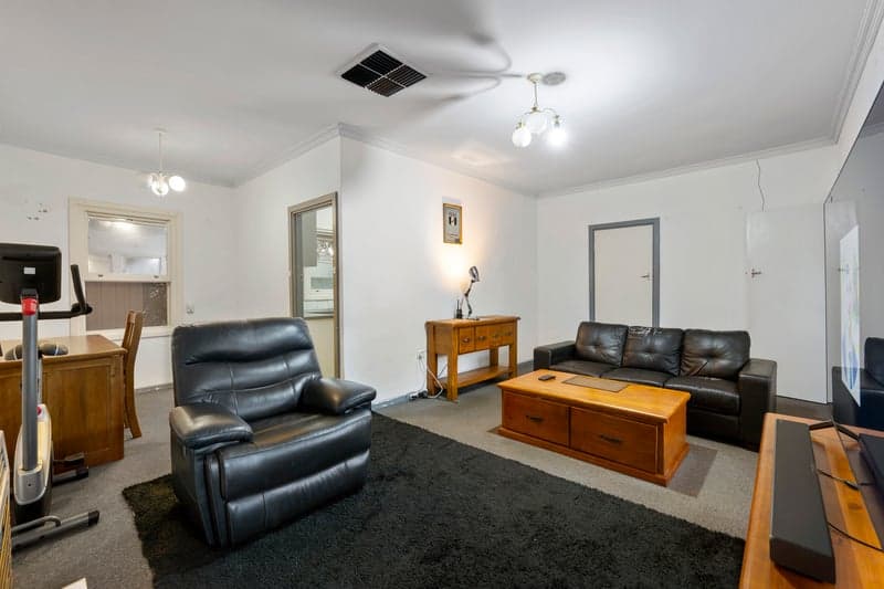 24 Woodcutts Road, Davoren Park - Thumbnail 6