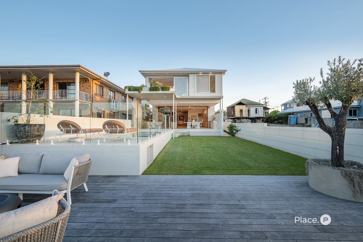 51 McConnell Street, Bulimba - Thumbnail 7