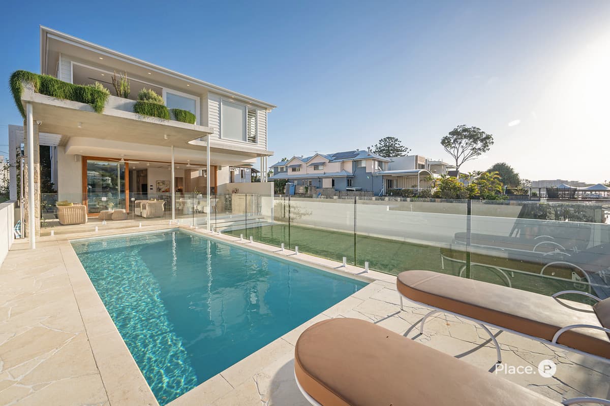 51 McConnell Street, Bulimba - Thumbnail 6