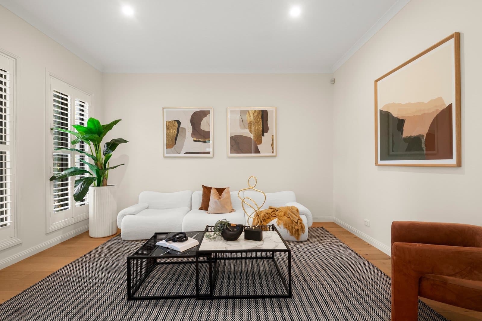 16 Glenthorn Avenue, Balwyn North - Thumbnail 2
