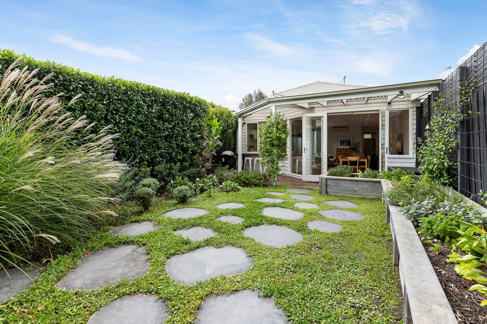 111 Tooronga Road, Glen Iris - Thumbnail 2