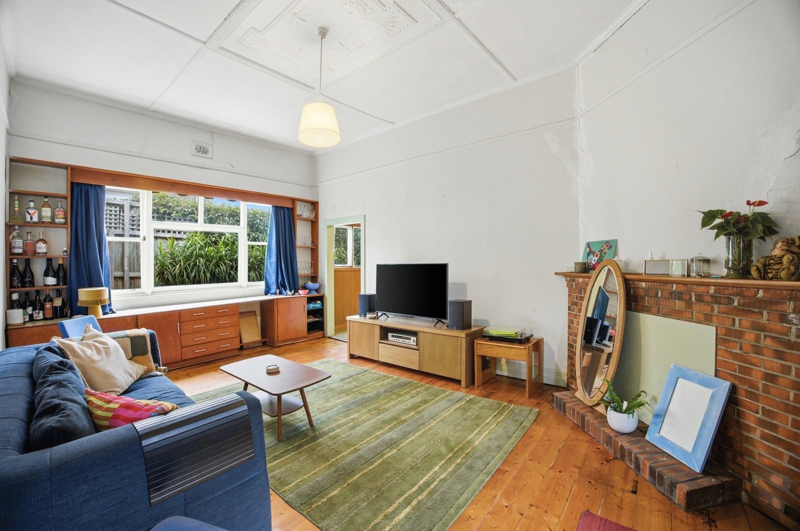 49 Victoria Road North, Malvern - Thumbnail 2