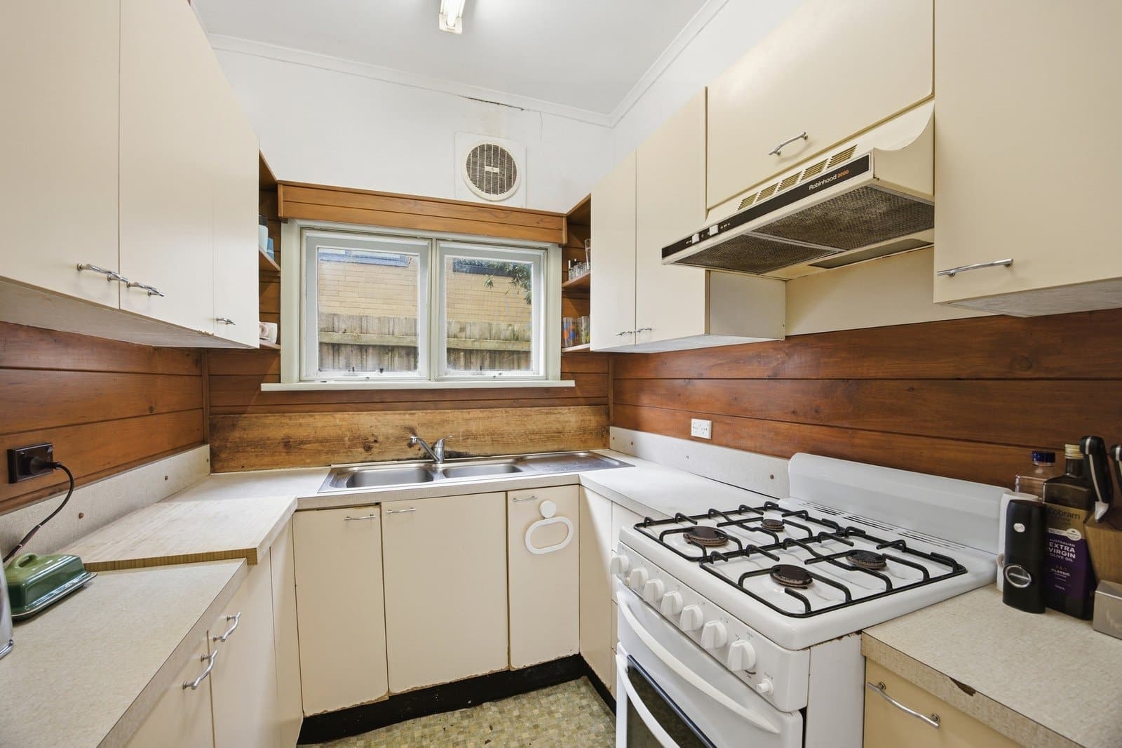 49 Victoria Road North, Malvern - Thumbnail 4