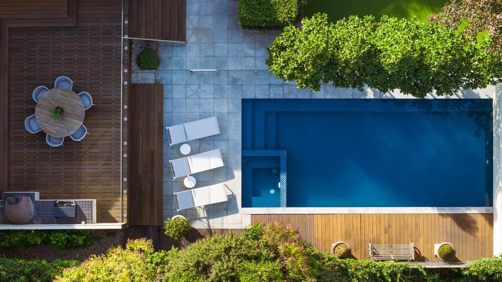 32 Linlithgow Road, Toorak - Thumbnail 3