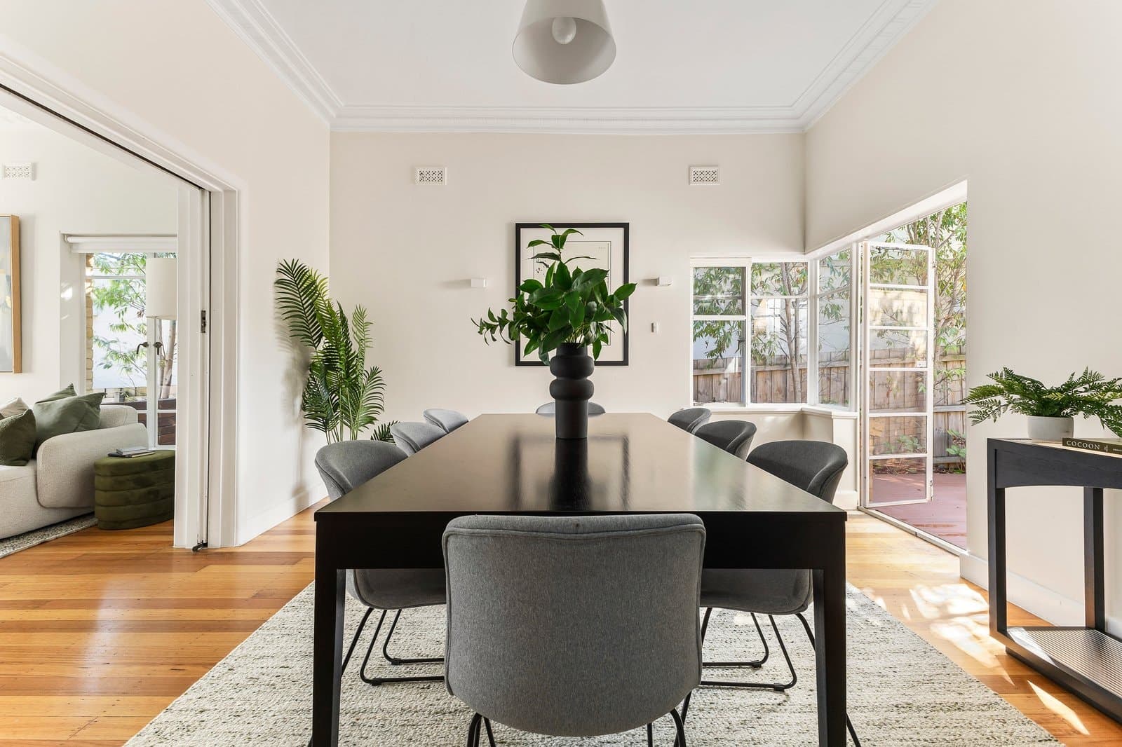 14 White Avenue, Kew East - Thumbnail 3