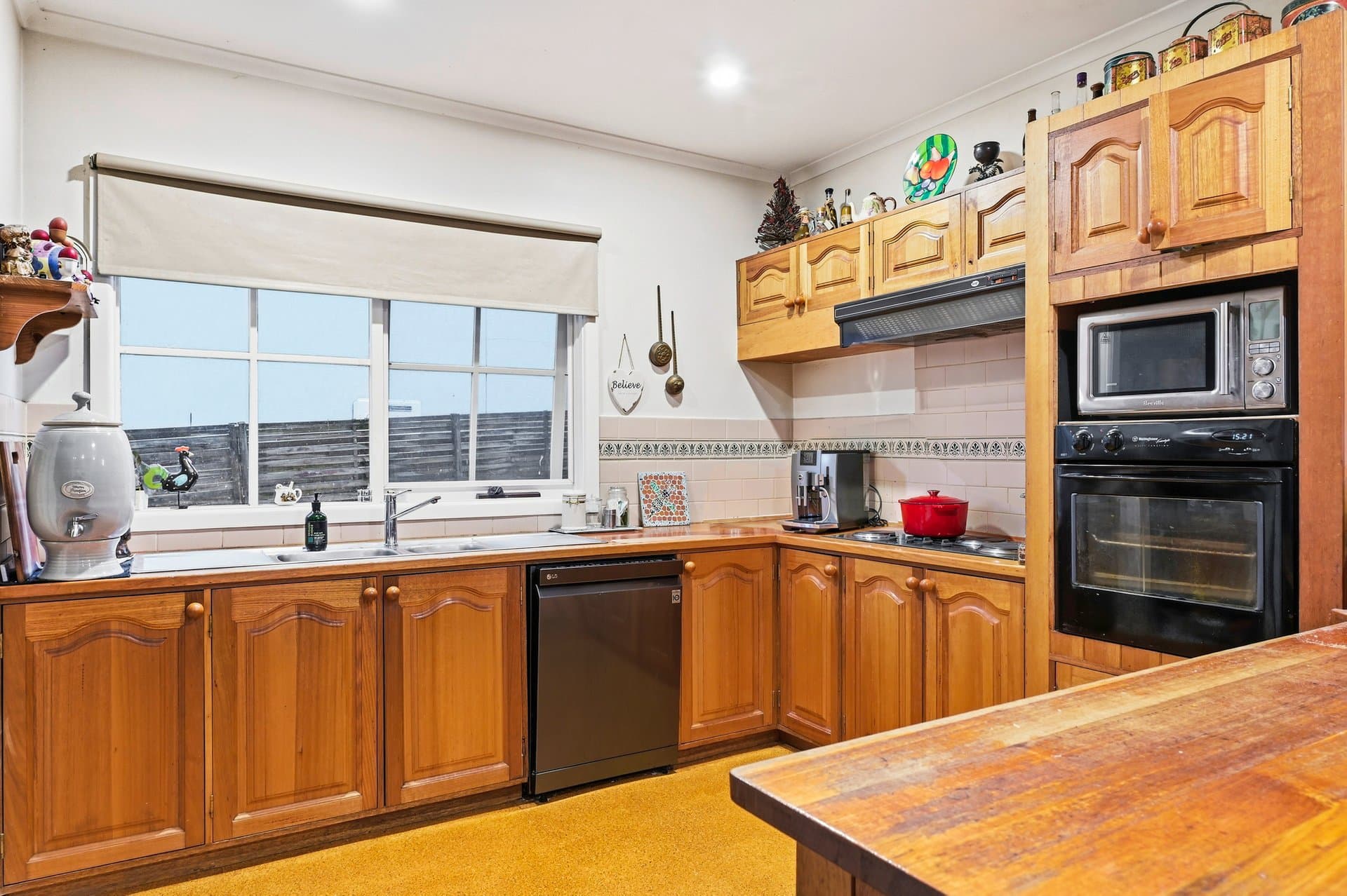 8 Arna Street, Blackburn - Thumbnail 3