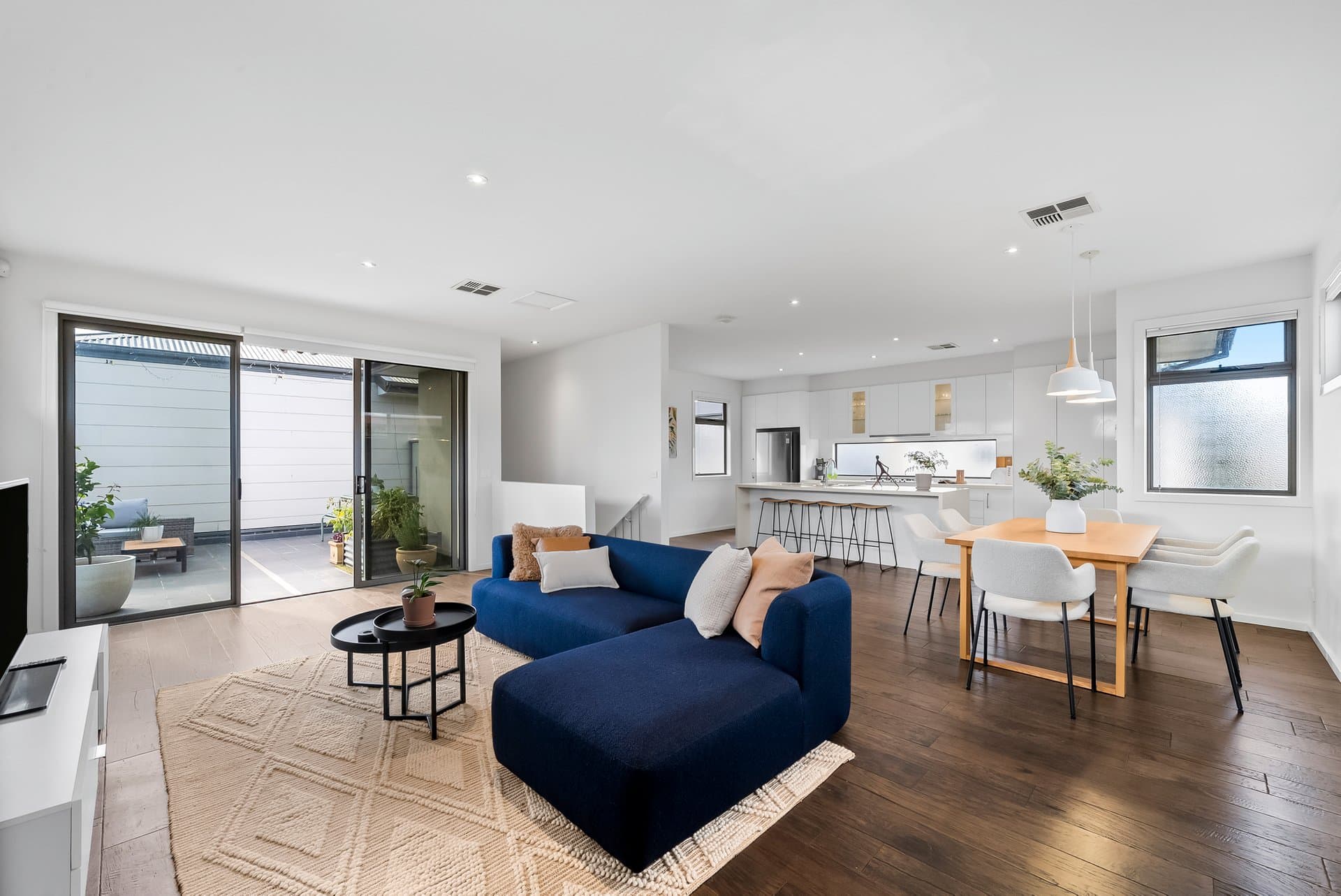 4/33 Sandown Road, Ascot Vale - Thumbnail 2