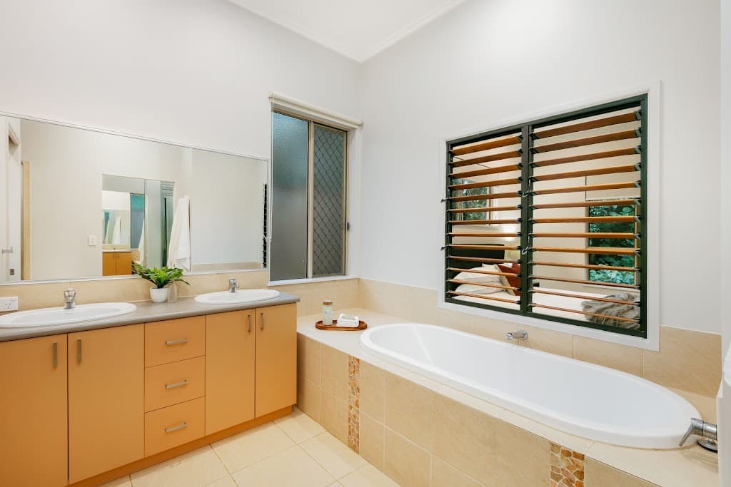 7 Hughes Close, REDLYNCH, QLD, 4870, Redlynch - Thumbnail 8