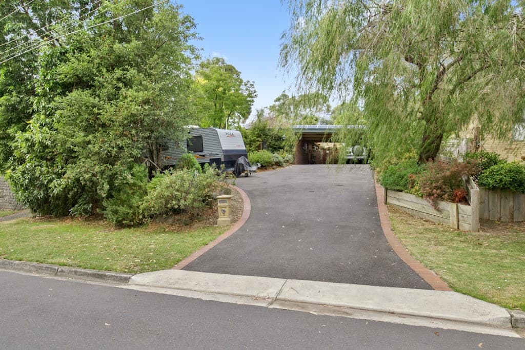 7 Bond Court, Montrose, VIC, 3765, Montrose - Thumbnail 2