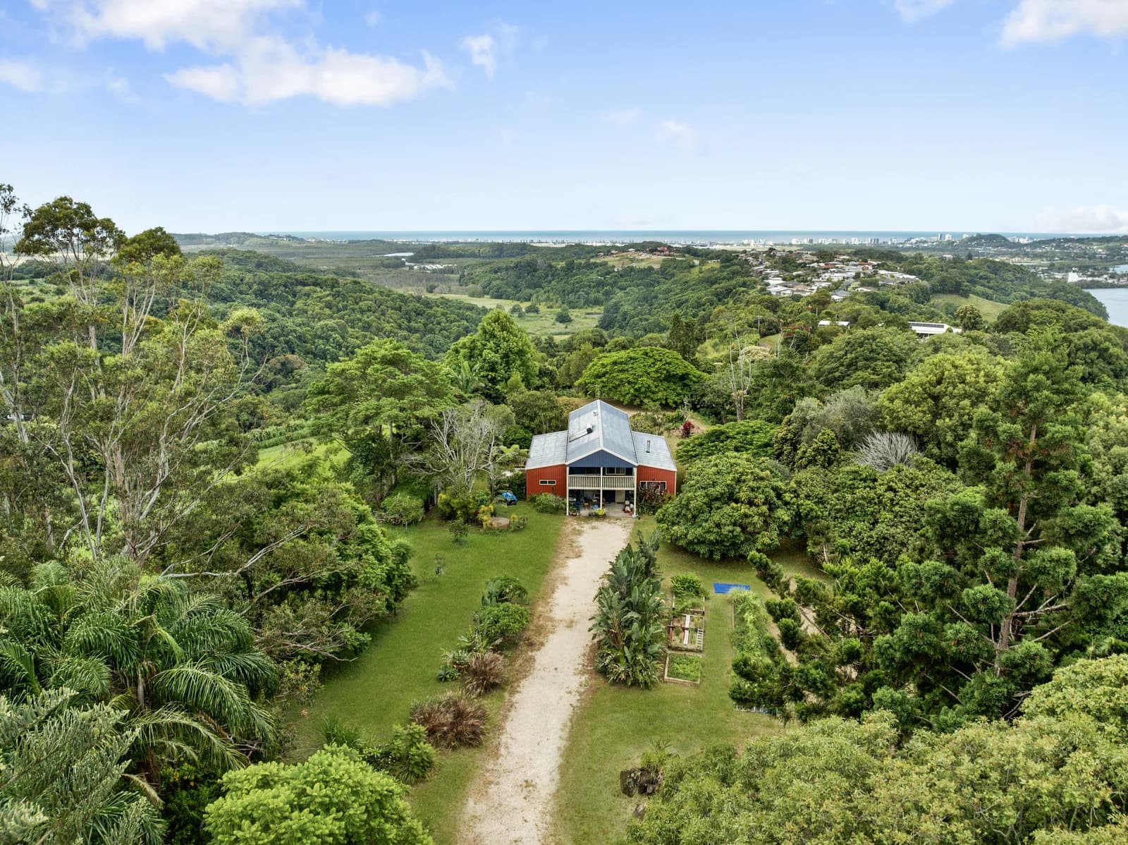 71 Scenic Drive, Bilambil Heights, NSW, 2486, Bilambil Heights - Thumbnail 2
