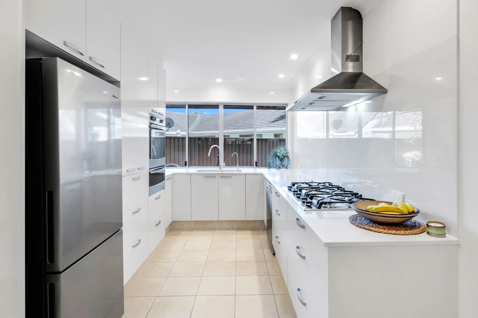 1/9 Flora Close, Burleigh Waters, QLD, 4220, Burleigh Waters - Thumbnail 4