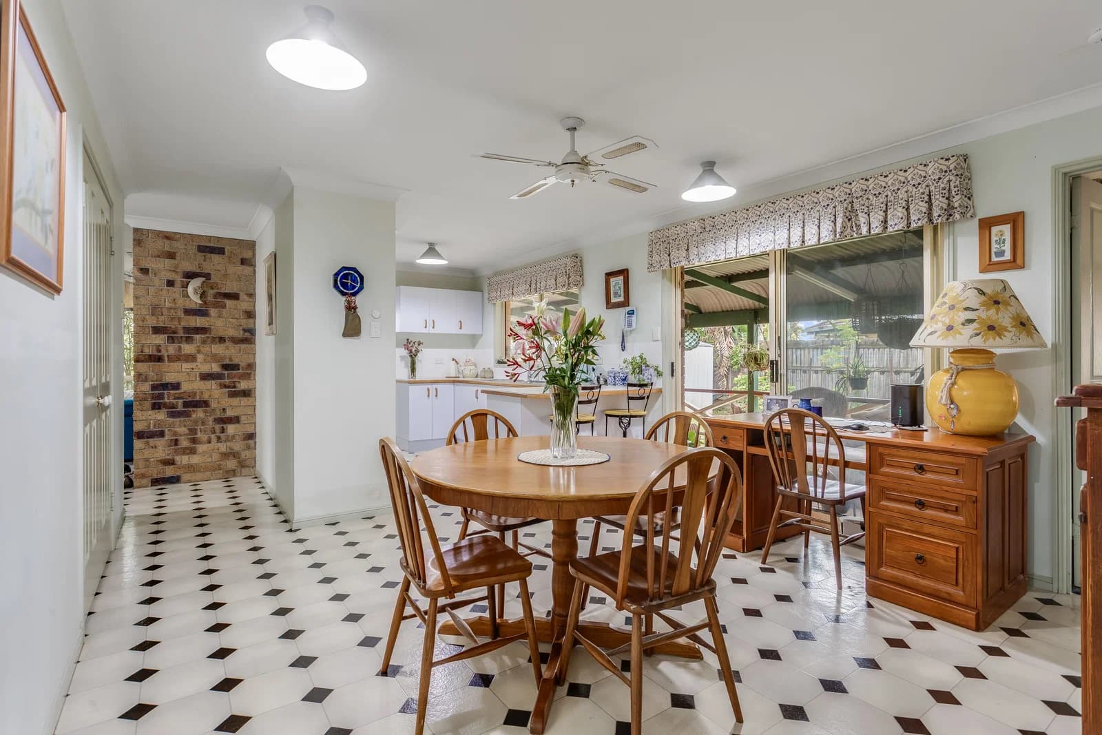 6 Brolga Avenue, Kallangur, QLD, 4503, Kallangur - Thumbnail 8