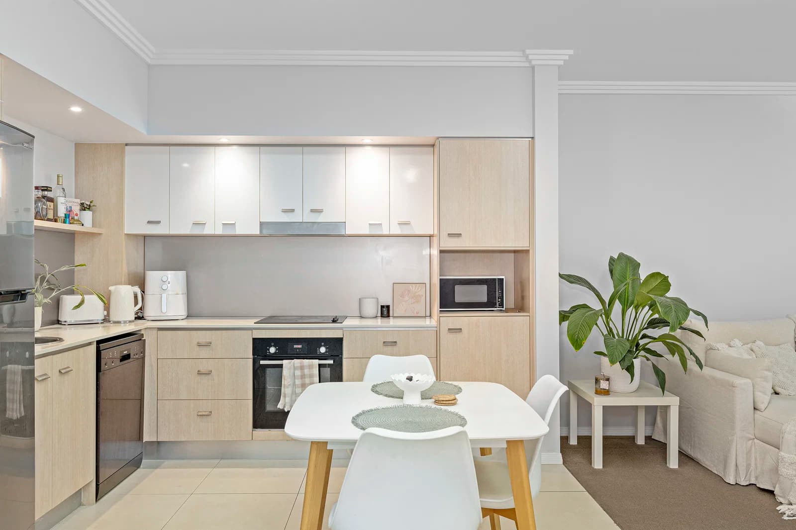 144/1-7 moores Crescent, Varsity Lakes, QLD, 4227, Varsity Lakes - Thumbnail 2