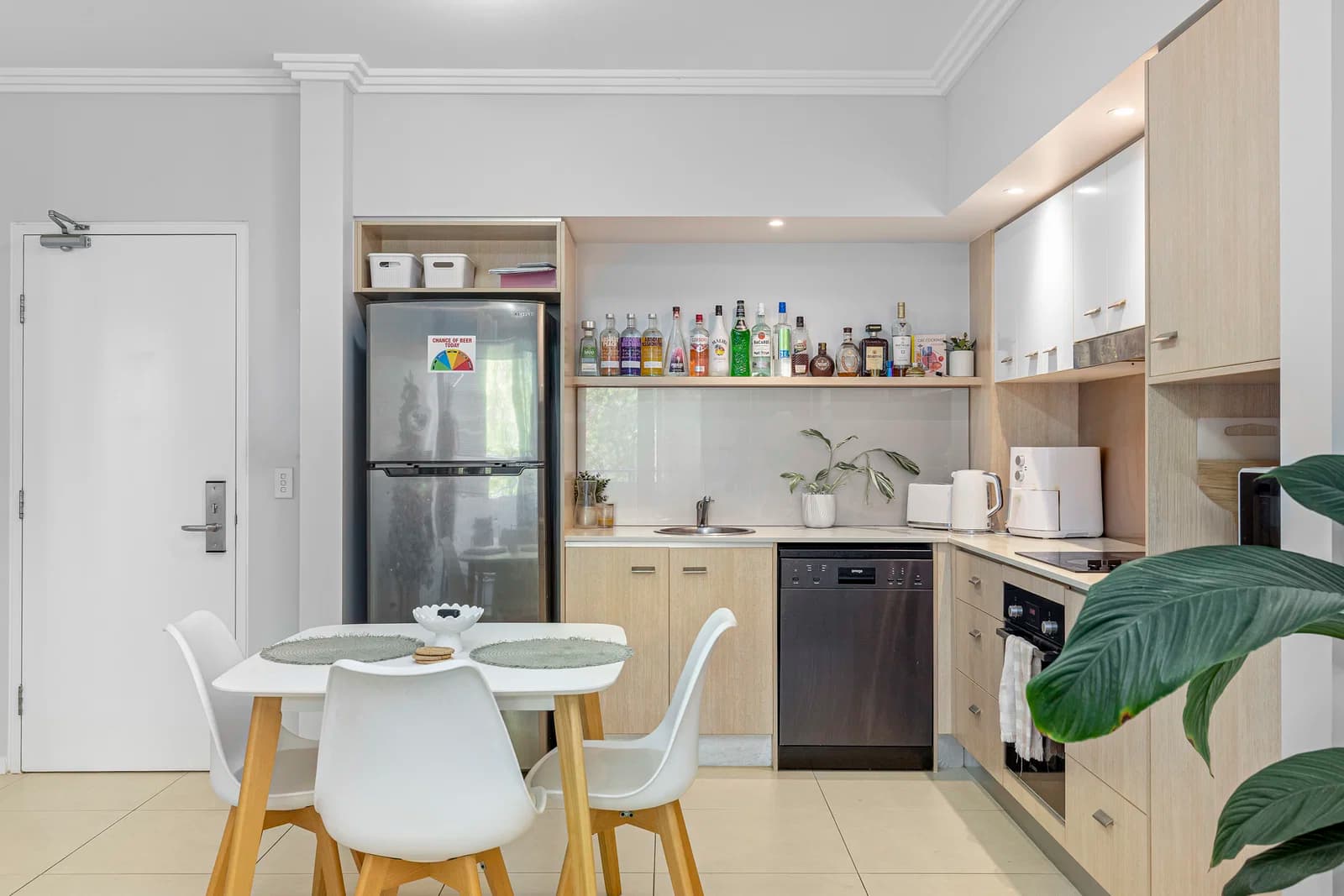 144/1-7 moores Crescent, Varsity Lakes, QLD, 4227, Varsity Lakes - Thumbnail 3