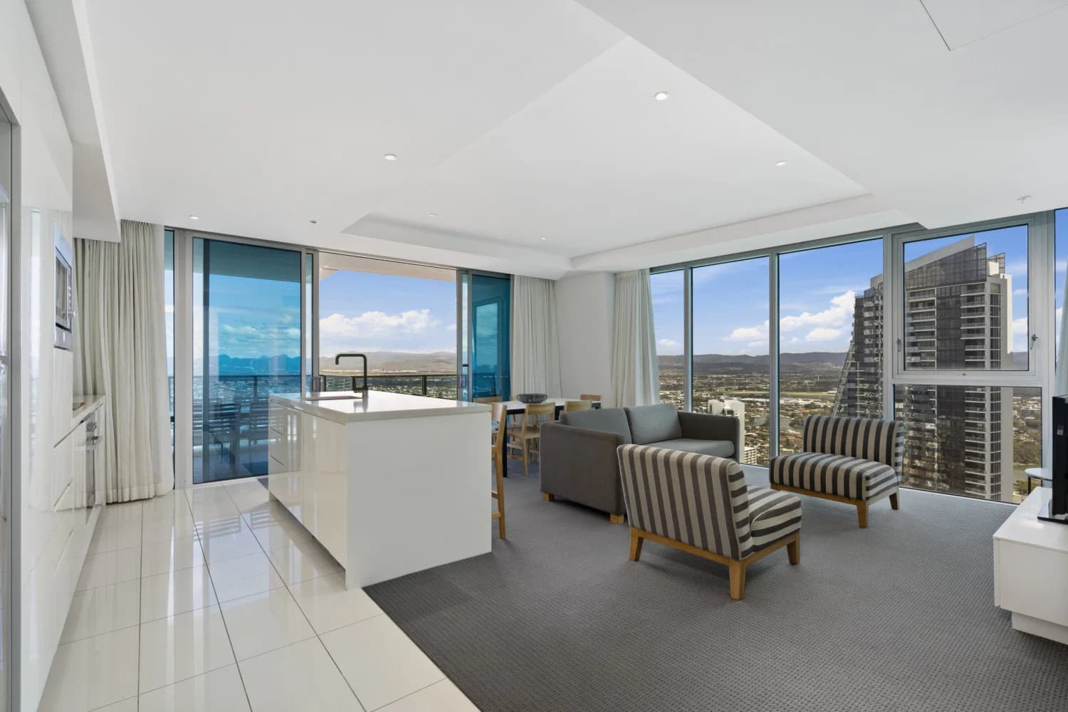 23906/3113 Surfers Paradise Boulevard, Surfers Paradise, QLD, 4217, Surfers Paradise - Thumbnail 3