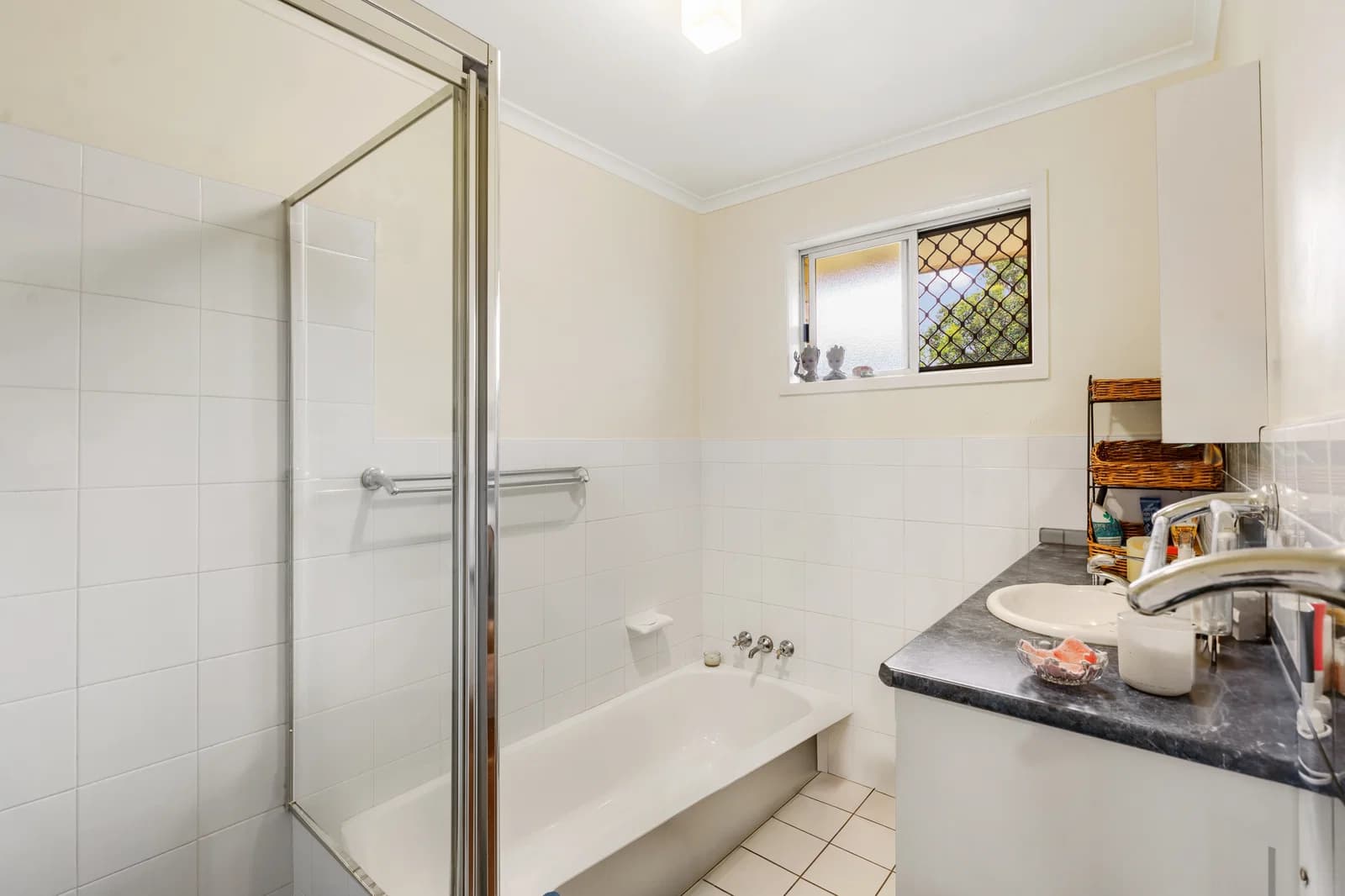 9 Iluka Street, Palm Beach, QLD, 4221, Palm Beach - Thumbnail 6