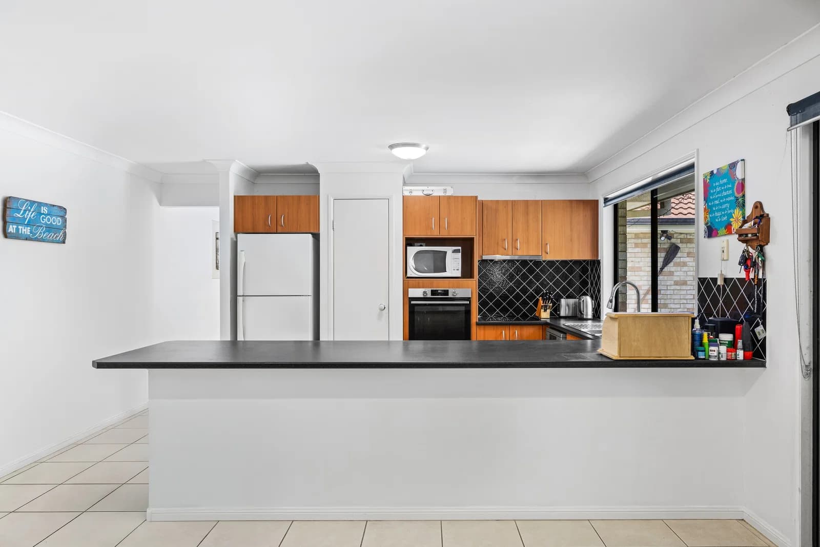 25 Maddock Avenue, Mooloolah Valley, QLD, 4553, Mooloolah Valley - Thumbnail 7