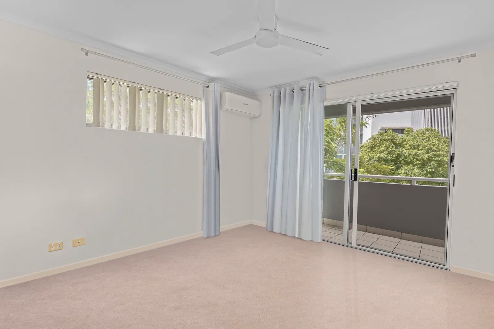 5/1 Riverwalk Avenue, Robina, QLD, 4226, Robina - Thumbnail 4