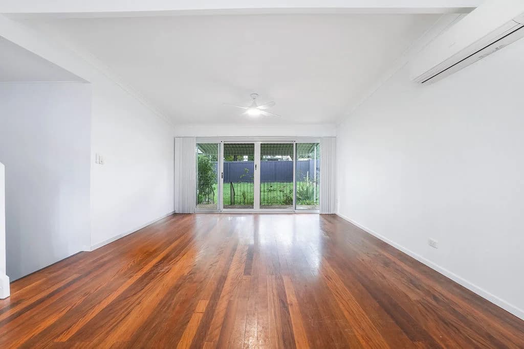 43 Hedge Street, Strathpine, QLD, 4500, Strathpine - Thumbnail 4