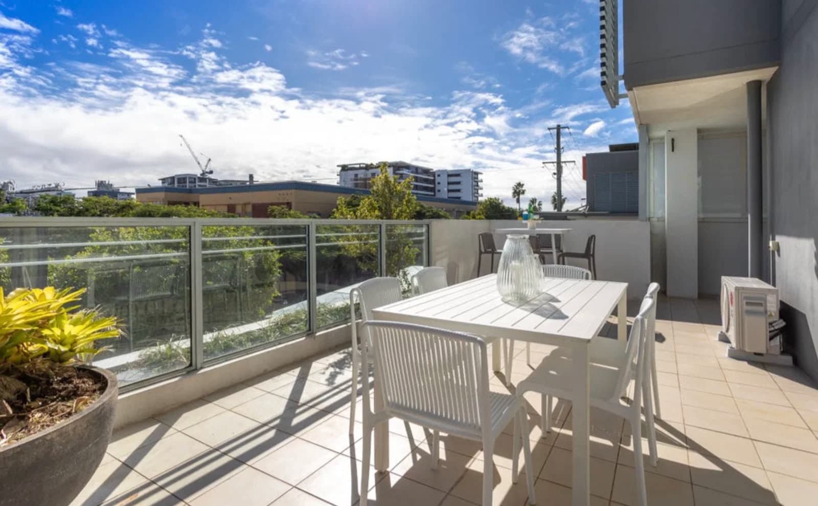 1104/10 Fifth Avenue, Palm Beach, QLD, 4221, Palm Beach - Thumbnail 2