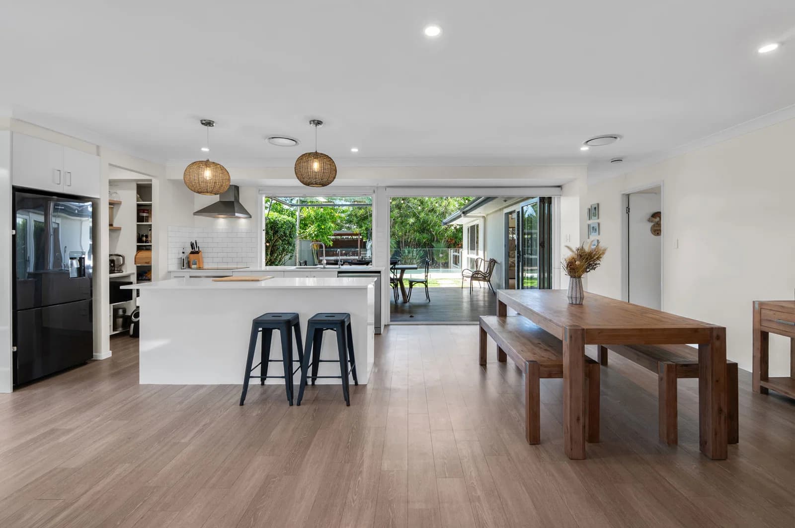 154 Laguna Avenue, Palm Beach, QLD, 4221, Palm Beach - Thumbnail 8