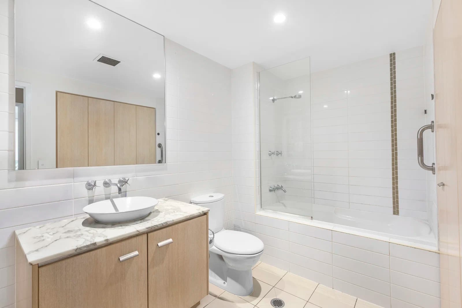 103/1-7 Moores Crescent, Varsity Lakes, QLD, 4227, Varsity Lakes - Thumbnail 3