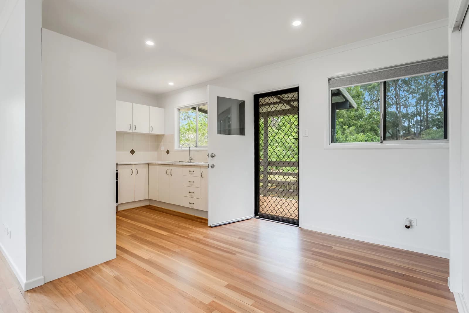 1 Shield Street, Kallangur, QLD, 4503, Kallangur - Thumbnail 6