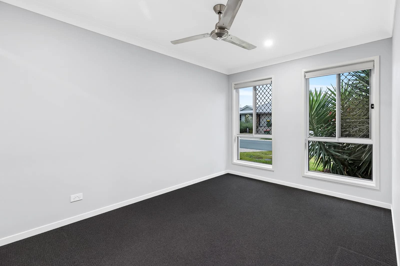 12 Olaf Loop, Park Ridge, QLD, 4125, Park Ridge - Thumbnail 2
