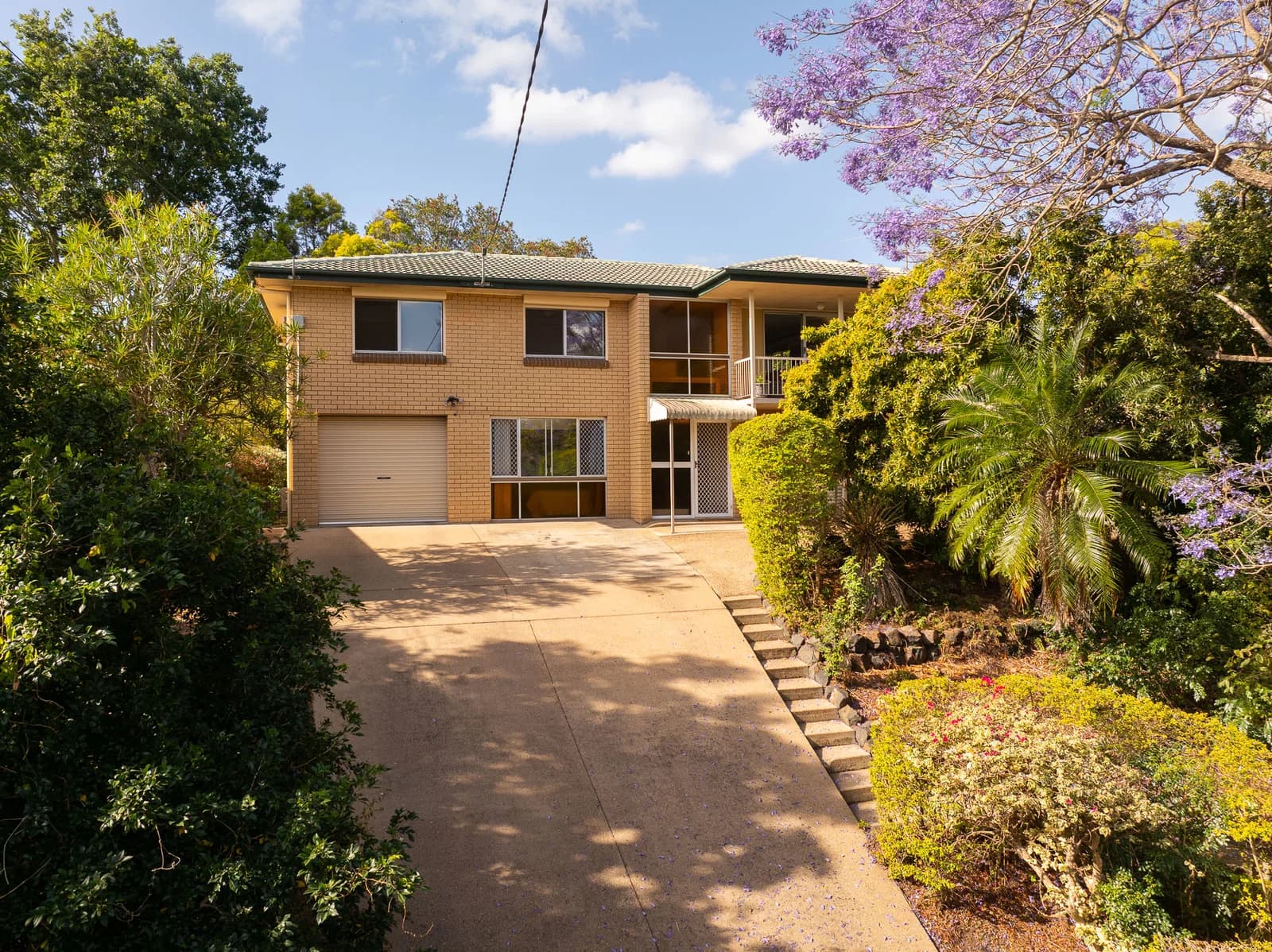 11 McKenzie Street, Bundamba, QLD, 4304, Bundamba - Thumbnail 2