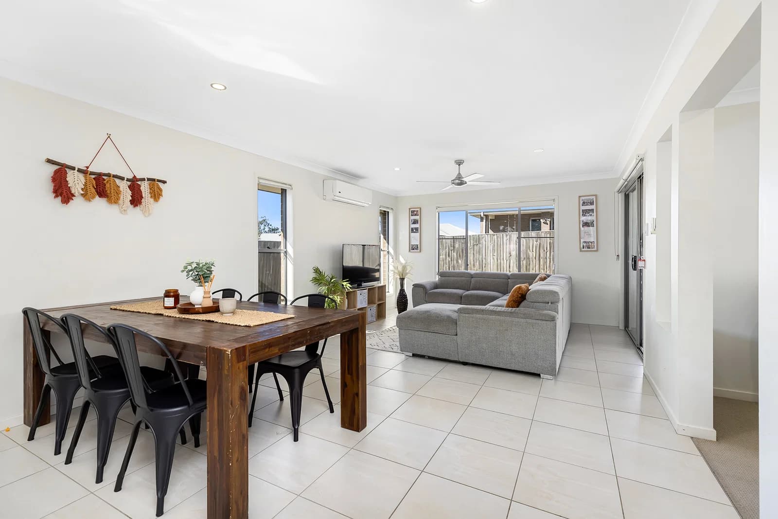 20 Creekstone Avenue, Redbank Plains, QLD, 4301, Redbank Plains - Thumbnail 2