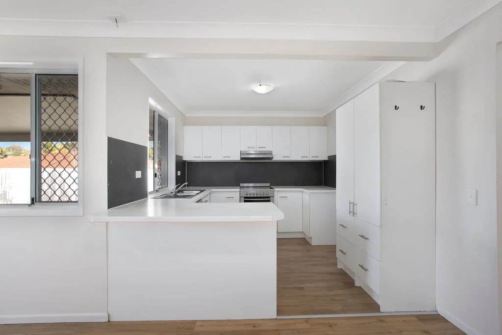 6 Knight Street, Redbank Plains, QLD, 4301, Redbank Plains - Thumbnail 4