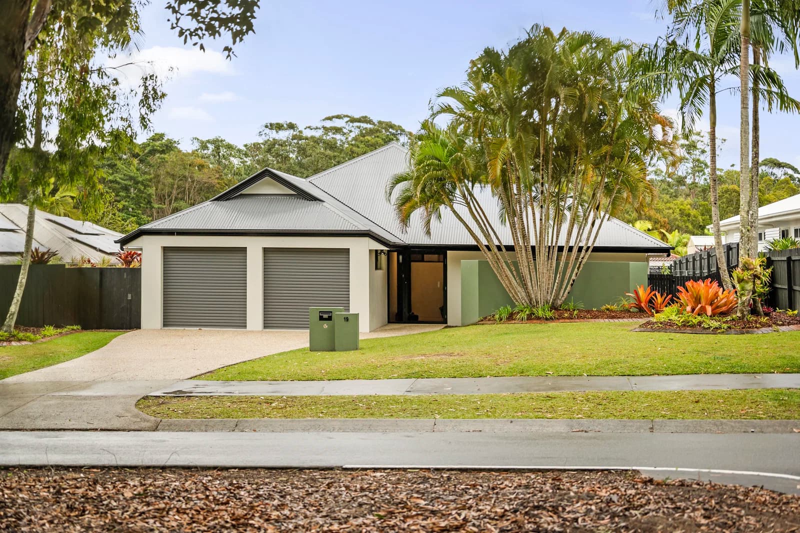 19 Golf Course Drive, Tewantin, QLD, 4565, Tewantin - Thumbnail 2