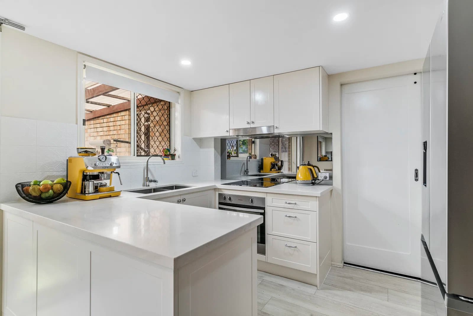 11/19-21 Blake Street, Southport, QLD, 4215, Southport - Thumbnail 2