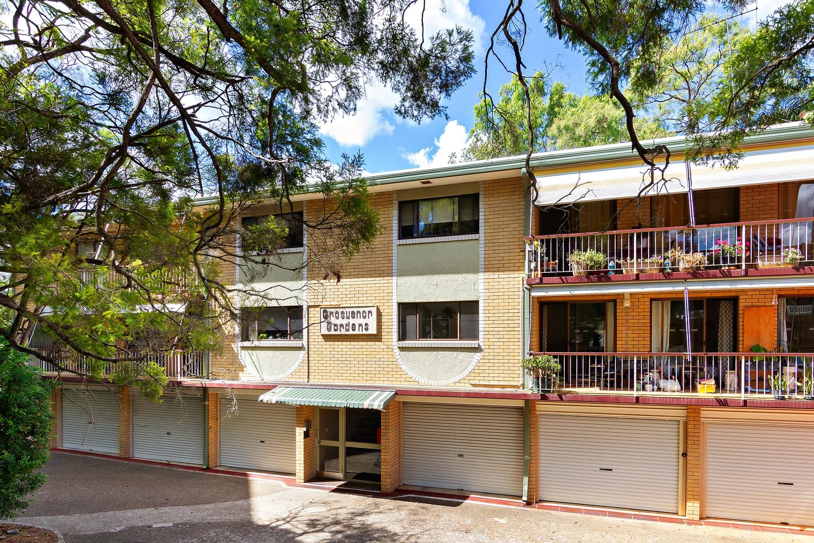 2/5 Grosvenor Road Indooroopilly QLD 4068, Indooroopilly - Thumbnail 2